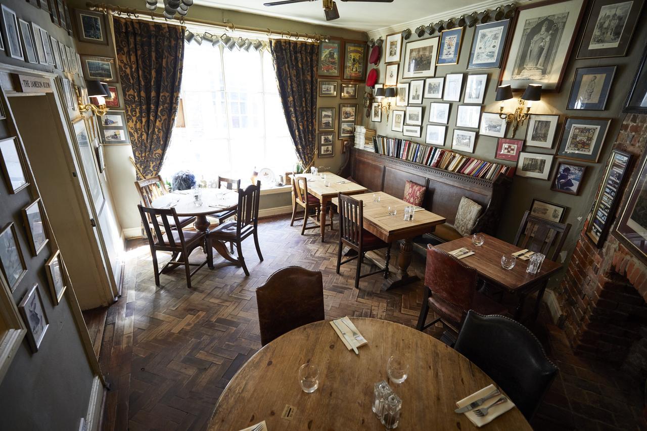 Hotel Wykeham Arms à Winchester Extérieur photo